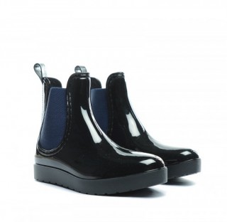 Cizme de cauciuc negru cu bleumarin, scurte