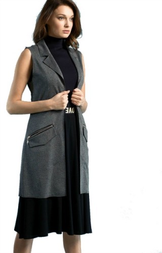 Vesta gri din tricot neted