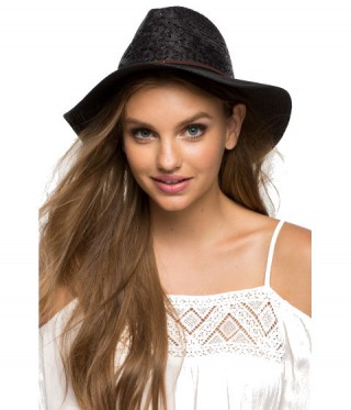 Palarie impletita neagra Cheap&Chic