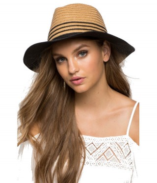 Palarie impletita maro cu negru Cheap&Chic