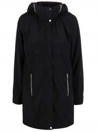 Geaca neagra de iarna neagra, lunga