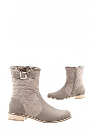 Cizme joase cu model