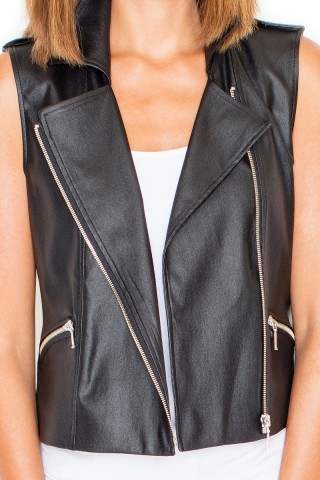 Vesta moderna, de culoare neagra, cu fermoar