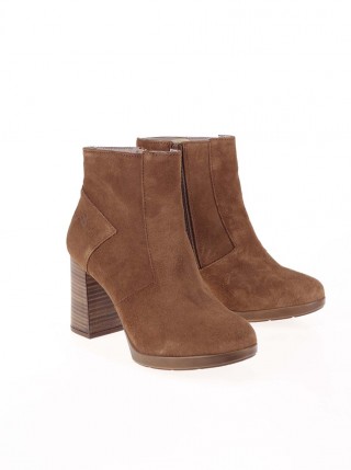 Botine din piele intoarsa cu toc gros