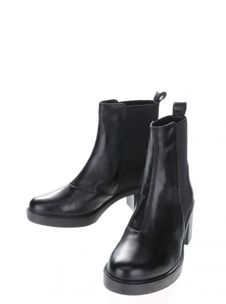 Botine negre Vagabond cu toc gros