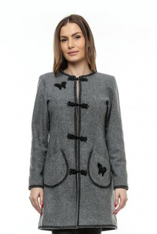 Palton gri din lana cu broderie, fabricat in Romania