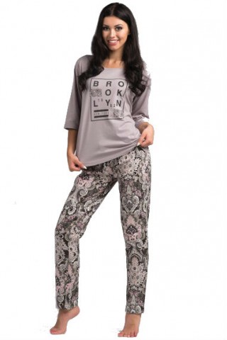 Pijamale lungi cu imprimeu