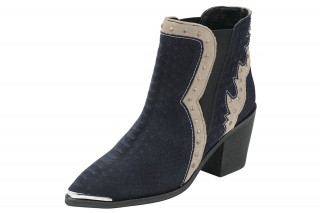 Botine cu croco print, nituri si element metalic