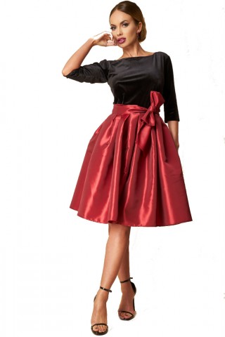 Rochie visinie din catifea si tafta