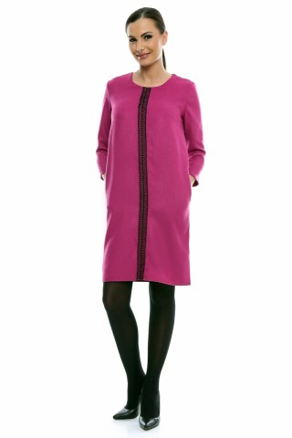 Rochie cu insertie de dantela brodata