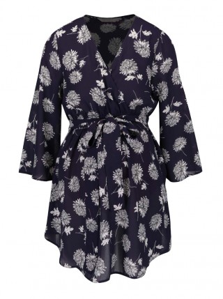 Rochie vaporoasa pentru femeile insarcinate