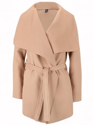 Pardesiu nude cu revere ample si cordon
