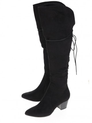 Cizme cu siret la spate si toc gros