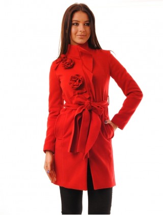Palton elegant cu trandafiri rosii aplicati