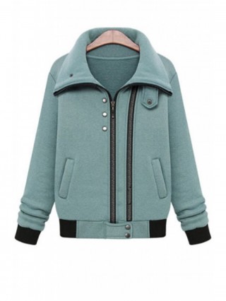 Geaca sport cu fermoar, capse si guler lat