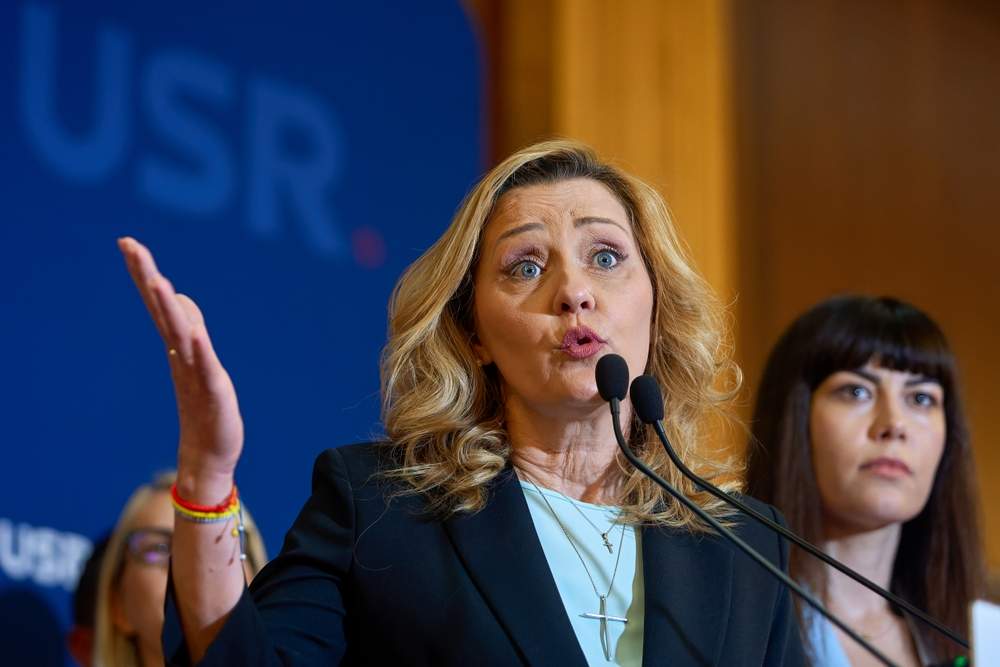 Elena Lasconi îl atacă dur pe Nicușor Dan: ”Rău, mincinos și răzbunător”