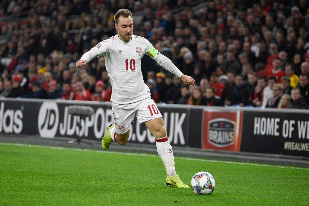 S-a prăbușit pe teren și a stârnit panică în întreaga lume a fotbalului. UEFA a venit imediat cu primele declarații 