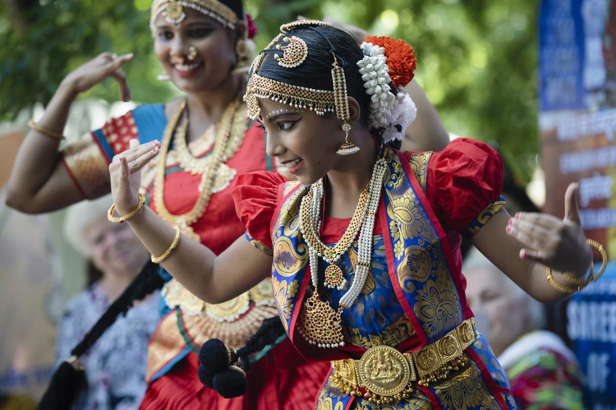 Când e  Namaste India? Festivalul are program amplu  cu spectacole, artiști internaționali și peste 50 de activități