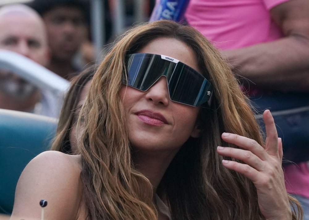 Piqué, filmat în tribune în timpul recitalului Shakirei de la finala Cupei Mondiale. Imaginile au făcut înconjurul internetului