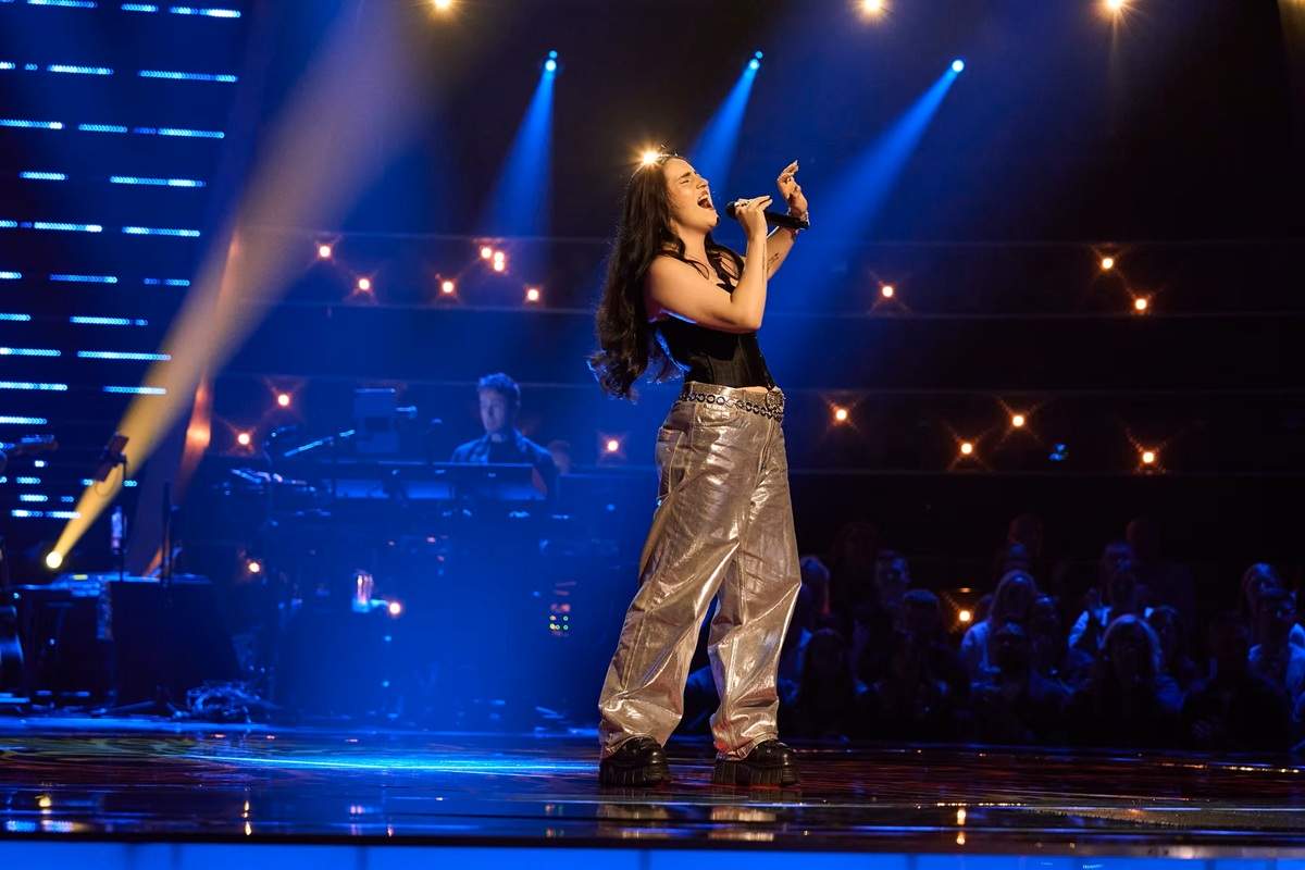 VIDEO: A lăsat juriul fără cuvinte: Cine este Teodora Sava, românca pentru care s-au bătut toți antrenorii la The Voice UK