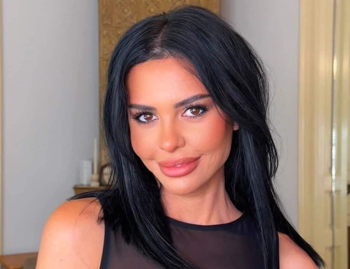 Andreea, prima reacție după ce Rareș Cojoc a plecat în Mauritius cu noua iubită și cei trei copii: Ce să zic: casă de piatră...